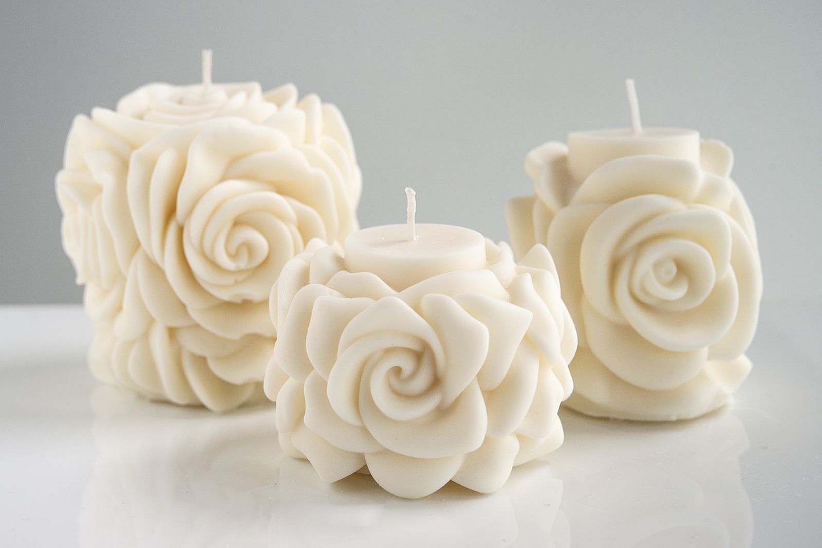 Vela de flor de rosa / Vela decorativa hecha a mano de verano de moda / Vela en forma de pilar / Decoración interior estética / Vela vegana